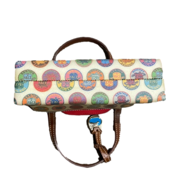 Dooney and Bourke Medallion Tiney East/West Bag Medallion Collection 2007 - Picture 13 of 13